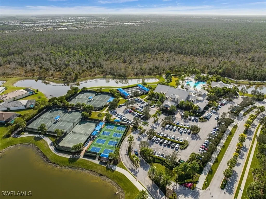 7176 Live Oak Drive Naples FL 34114
