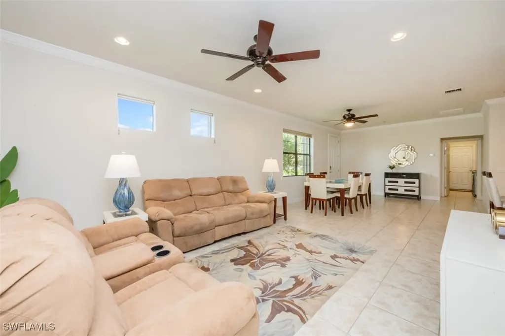 7176 Live Oak Drive Naples FL 34114