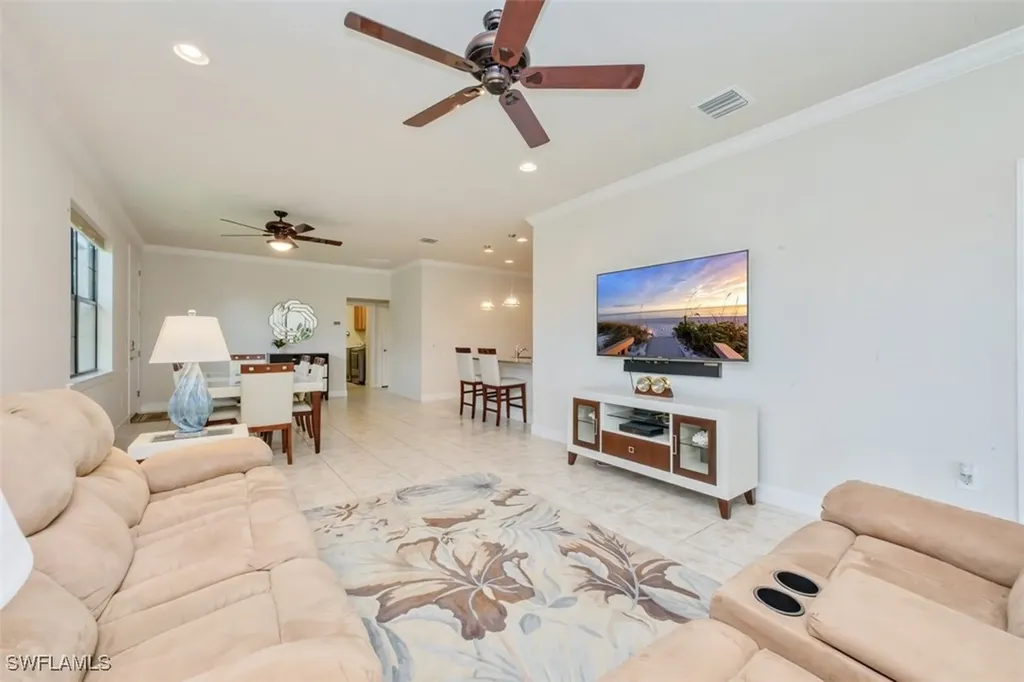 7176 Live Oak Drive Naples FL 34114