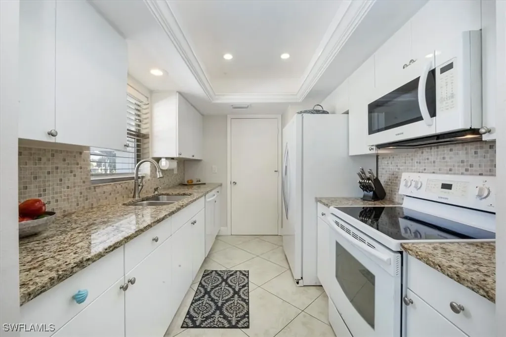 4126 Belair Lane Naples FL 34103