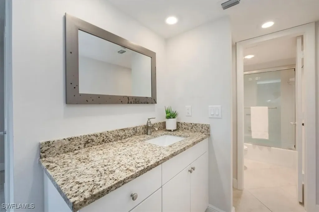 4126 Belair Lane Naples FL 34103