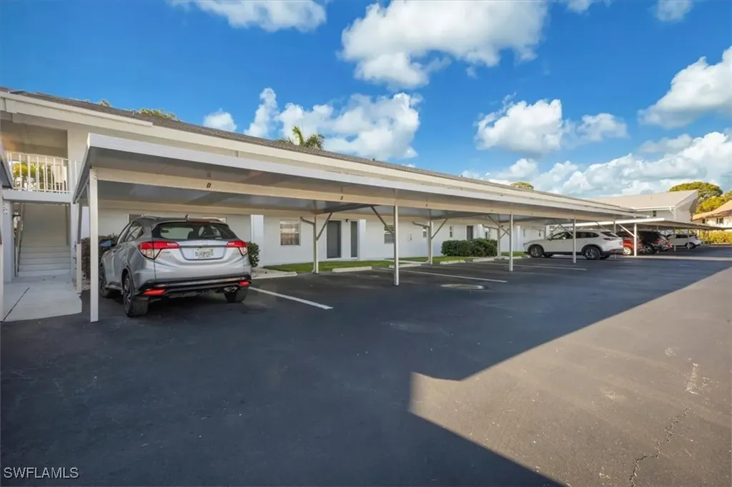 4126 Belair Lane Naples FL 34103