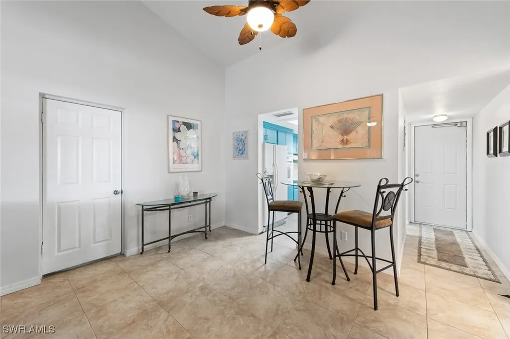 402 SE 42nd Terrace Cape Coral FL 33904