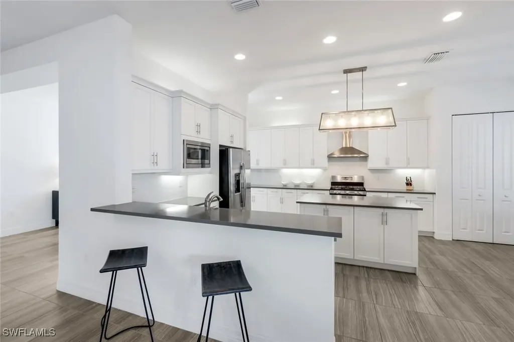 4549 Azalea Drive Naples FL 34119