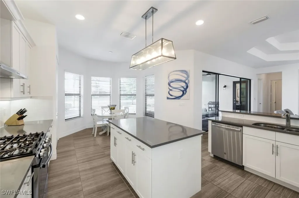 4549 Azalea Drive Naples FL 34119