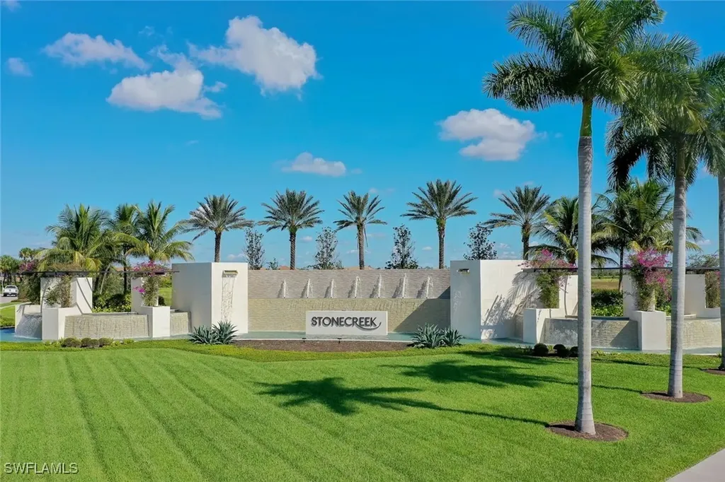 4549 Azalea Drive Naples FL 34119
