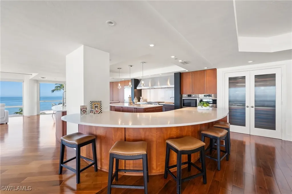 4601 Gulf Shore Boulevard N Naples FL 34103