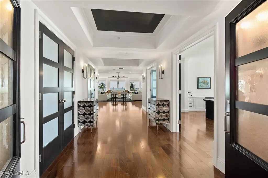 4601 Gulf Shore Boulevard N Naples FL 34103