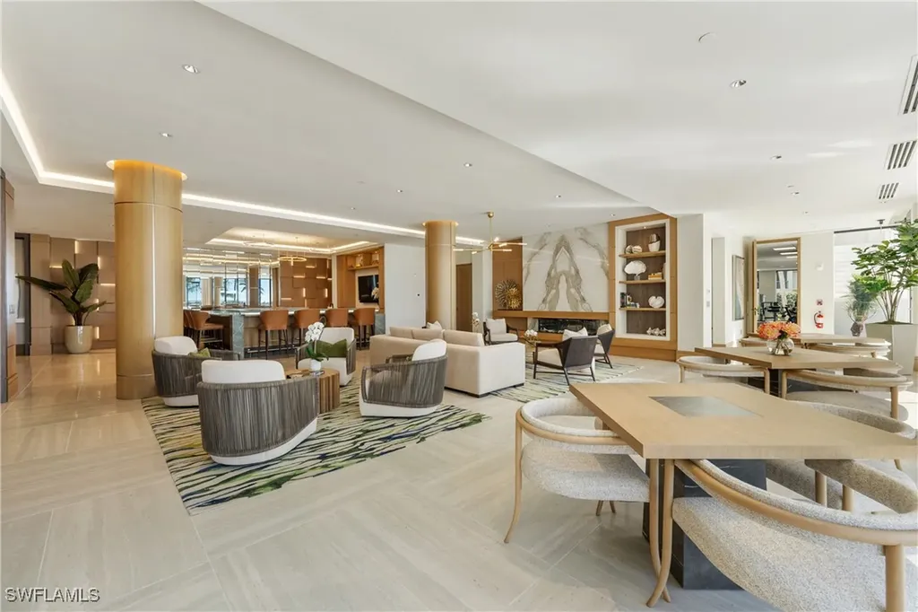 4601 Gulf Shore Boulevard N Naples FL 34103