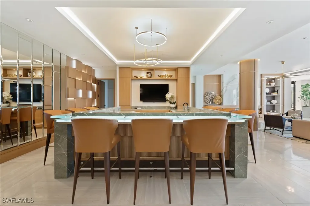 4601 Gulf Shore Boulevard N Naples FL 34103