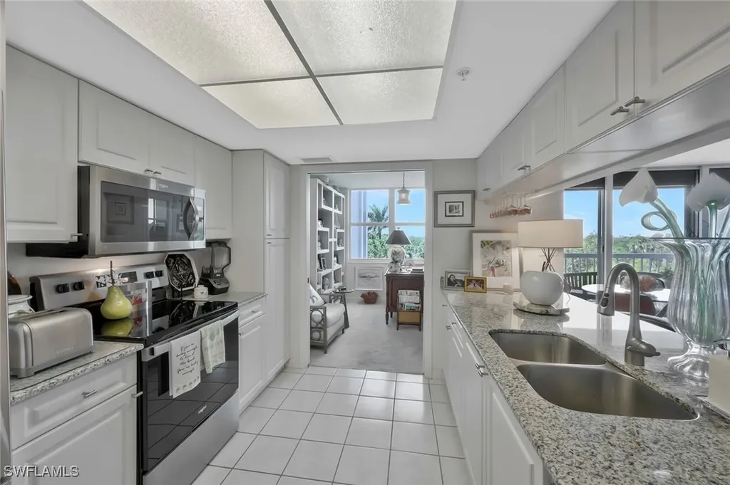 6573 Marissa Loop Naples FL 34108