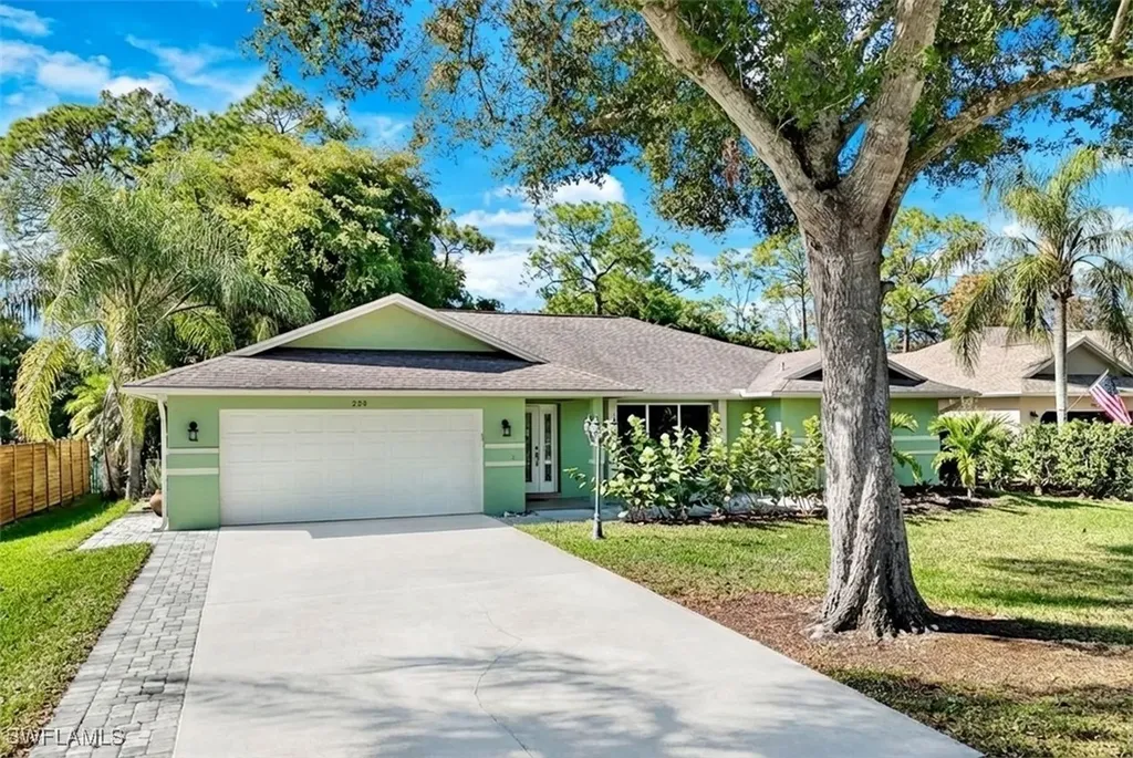 224 Channing Court Naples FL 34110