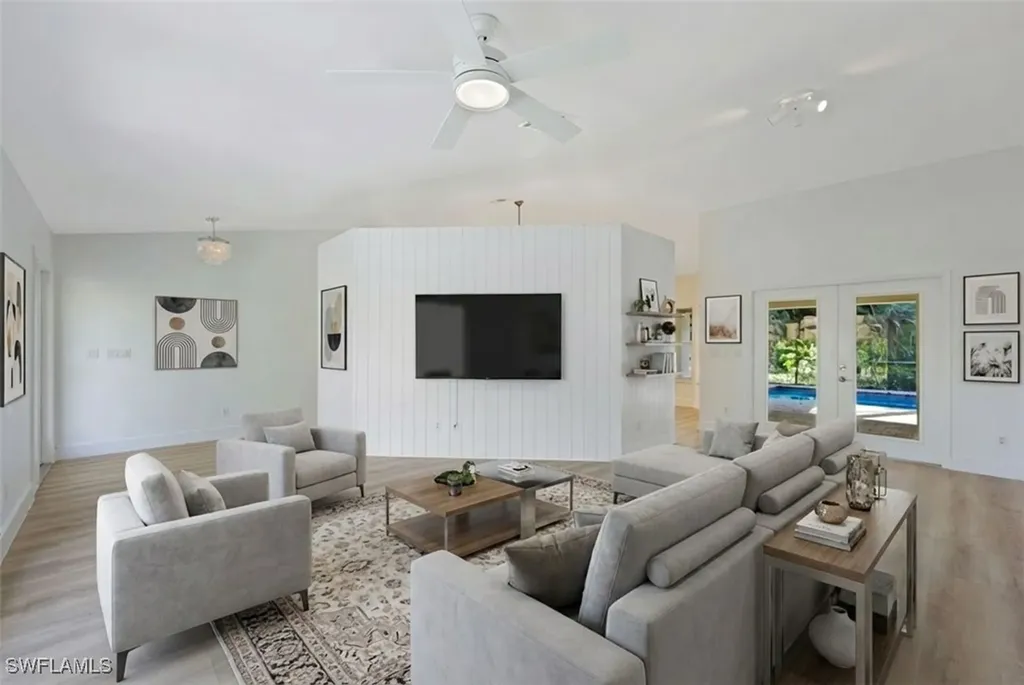 224 Channing Court Naples FL 34110