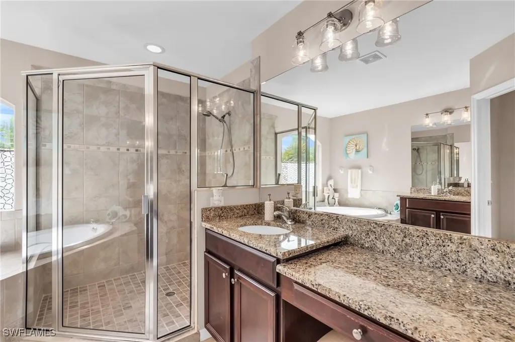 1517 Birdie Drive Naples FL 34120