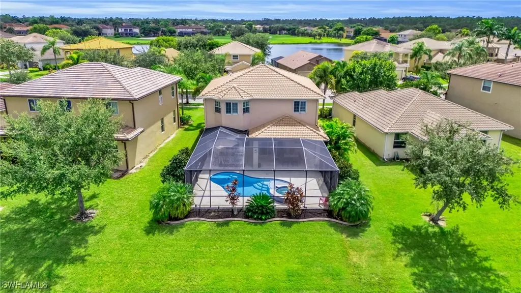 1517 Birdie Drive Naples FL 34120
