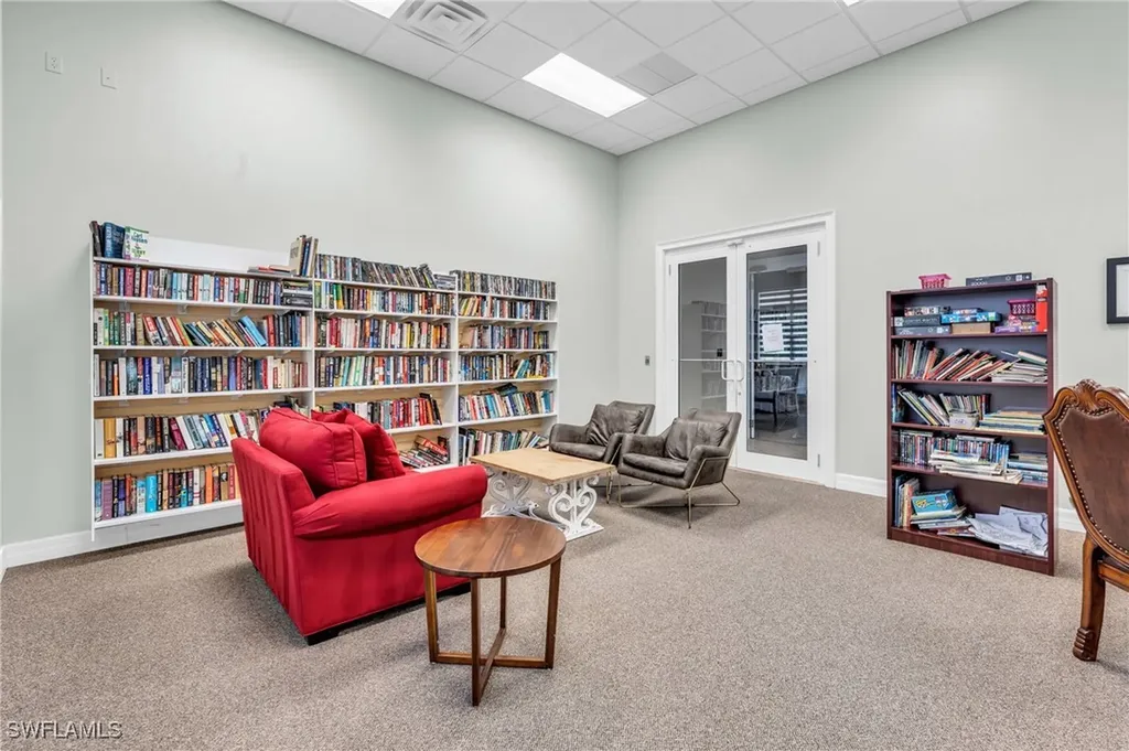 1517 Birdie Drive Naples FL 34120