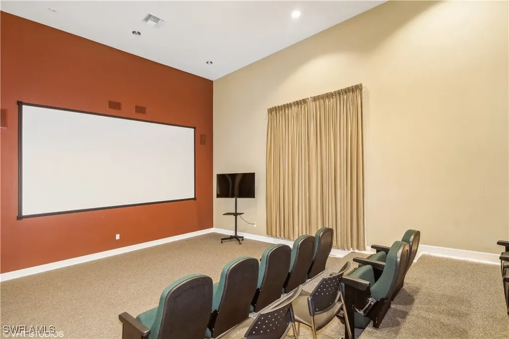 1517 Birdie Drive Naples FL 34120