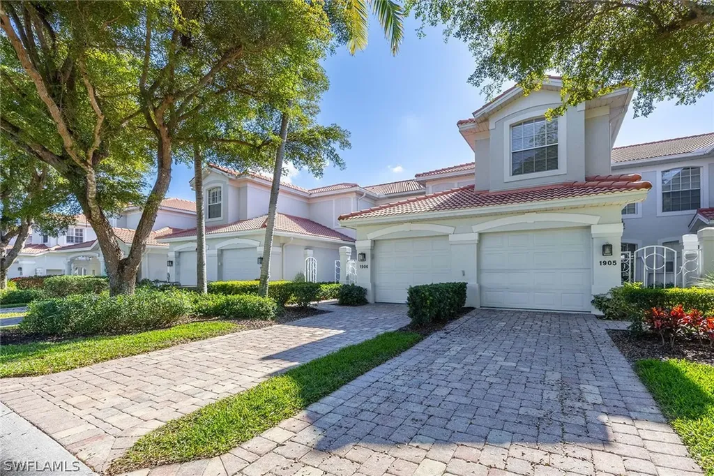 2230 Arielle Drive Naples FL 34109