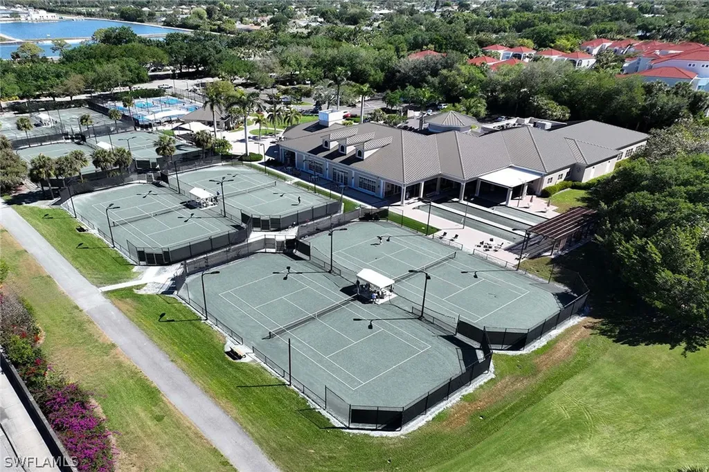 2230 Arielle Drive Naples FL 34109