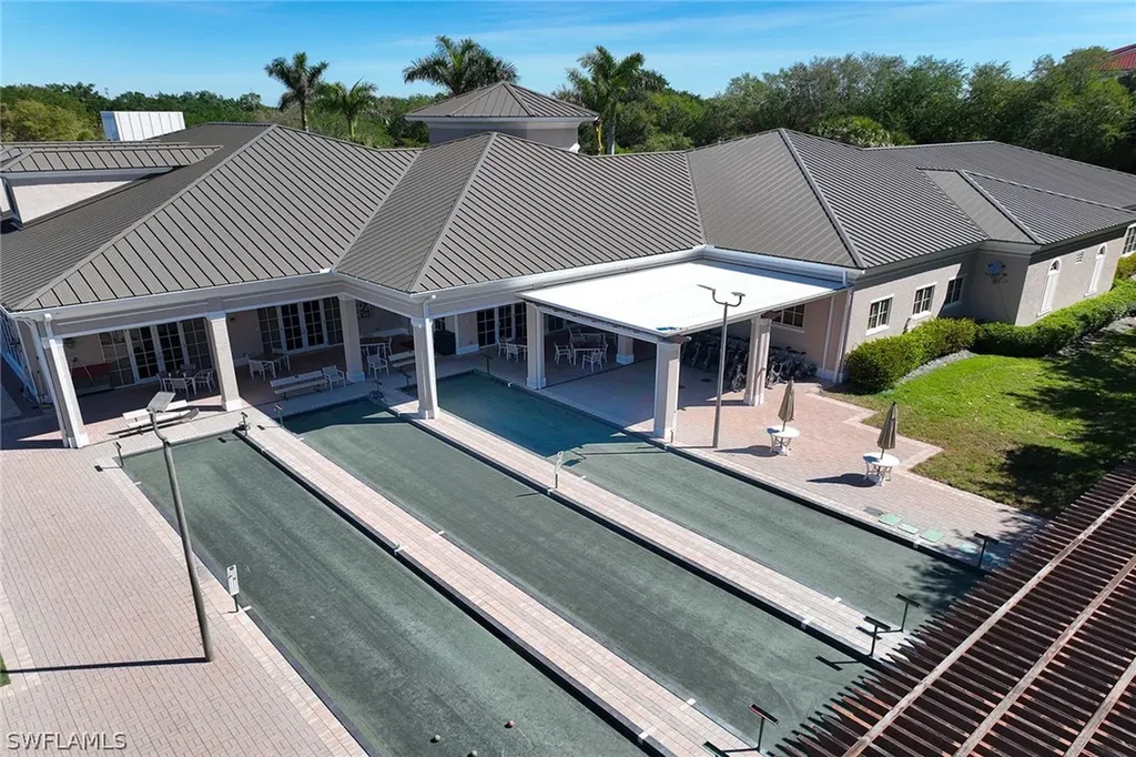 2230 Arielle Drive Naples FL 34109
