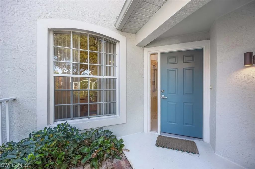 2230 Arielle Drive Naples FL 34109