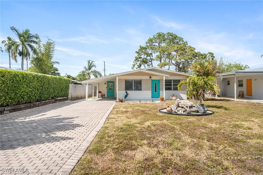 1097 Sperling Avenue Naples FL 34103