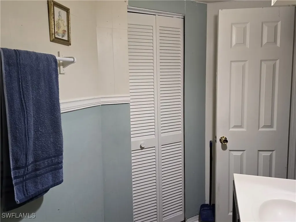 10632 Woods Circle Bonita Springs FL 34135