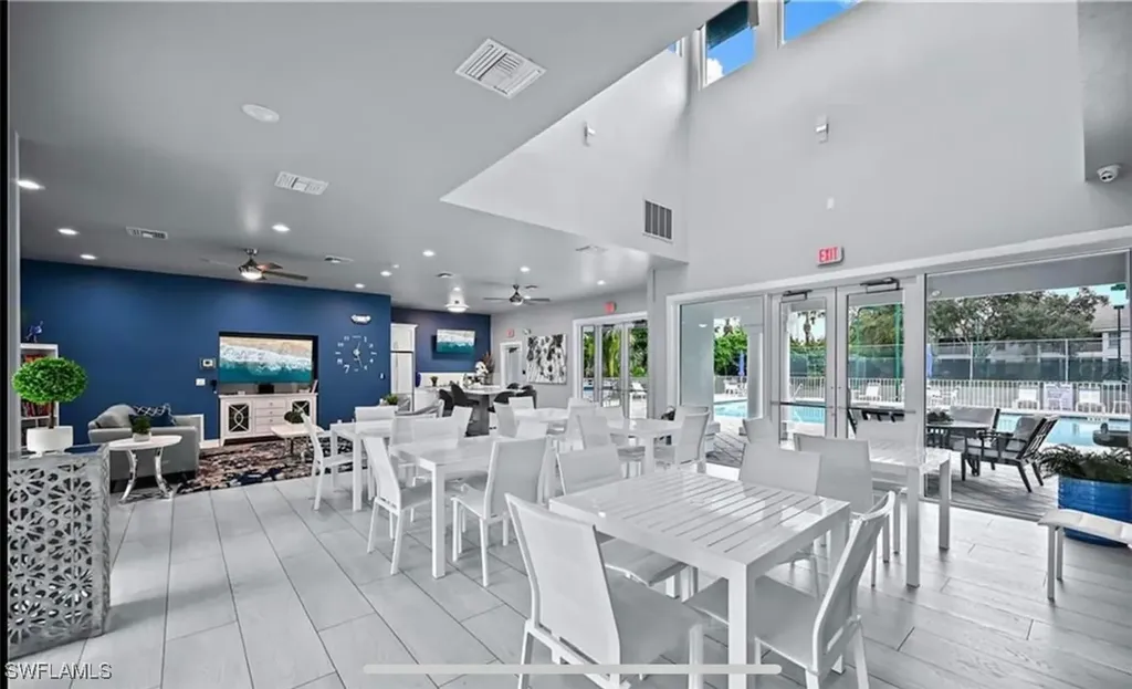 3745 Fieldstone Boulevard Naples FL 34109