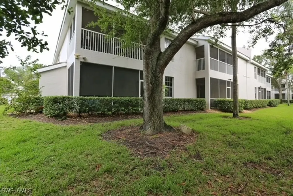 3745 Fieldstone Boulevard Naples FL 34109