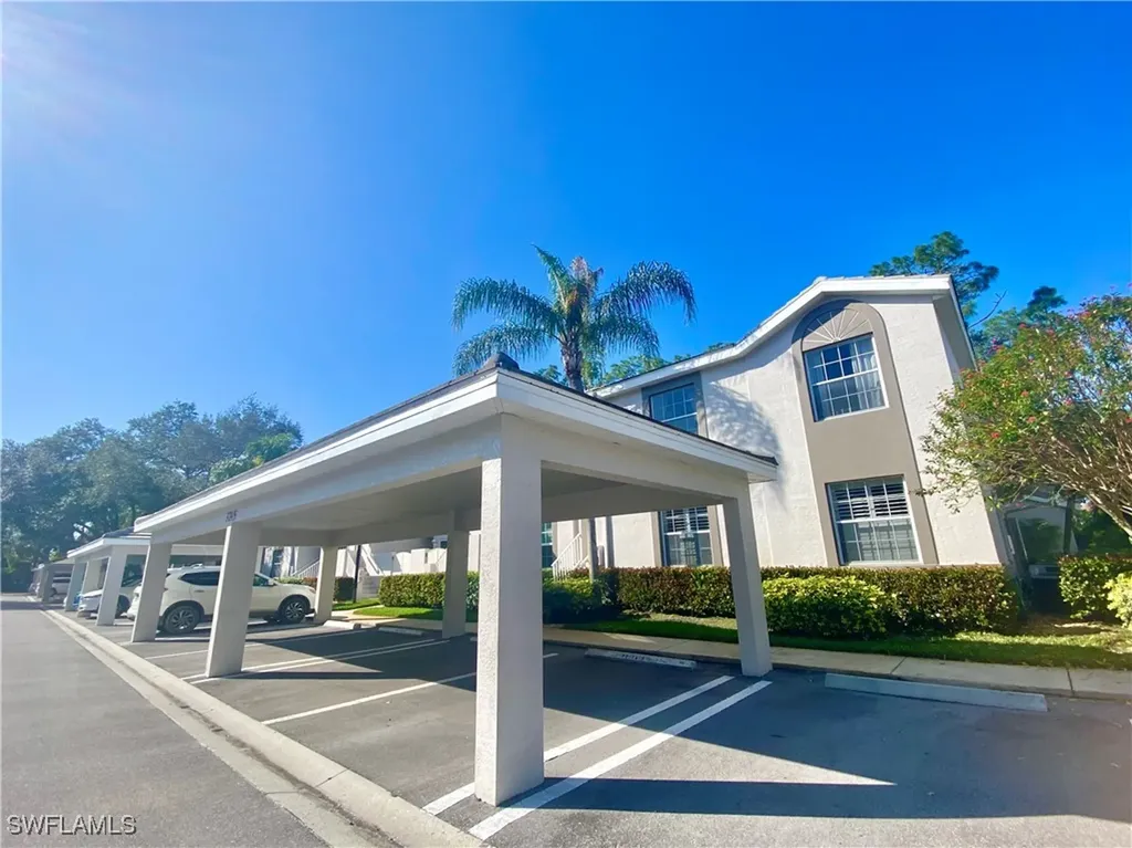 3745 Fieldstone Boulevard Naples FL 34109