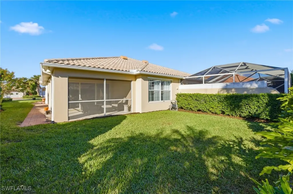 8144 Xenia Lane Naples FL 34114