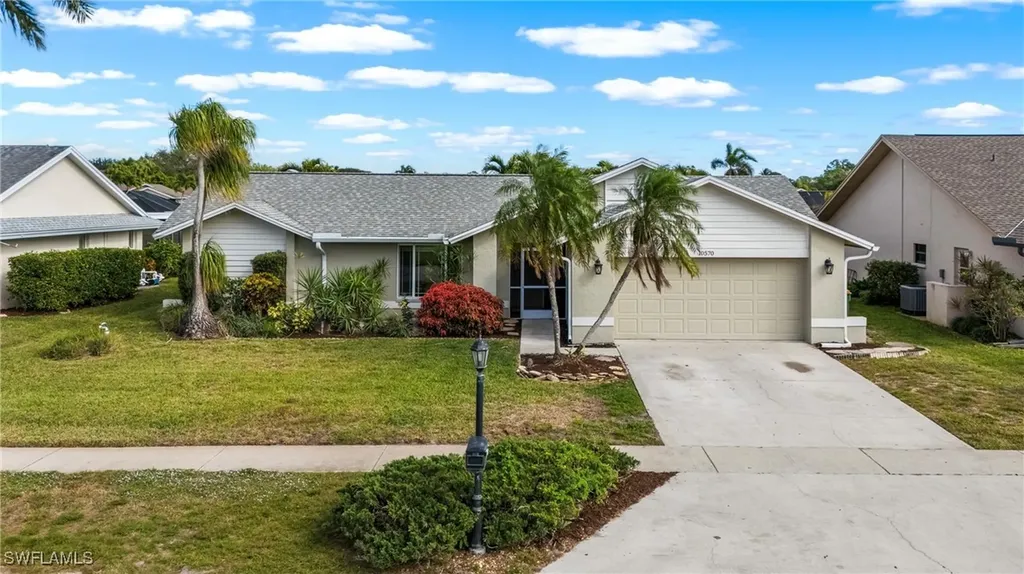 10570 Regent Circle Naples FL 34109