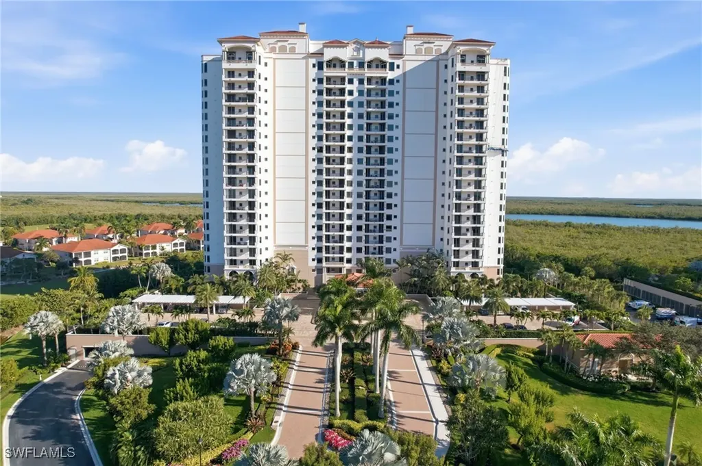 1060 Borghese Lane Naples FL 34114