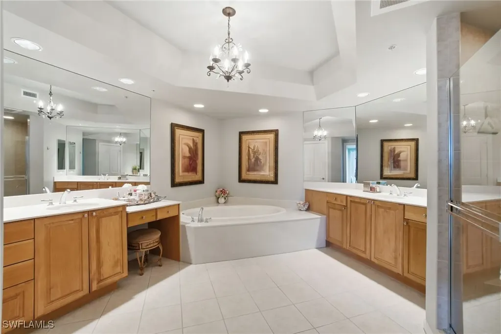1060 Borghese Lane Naples FL 34114