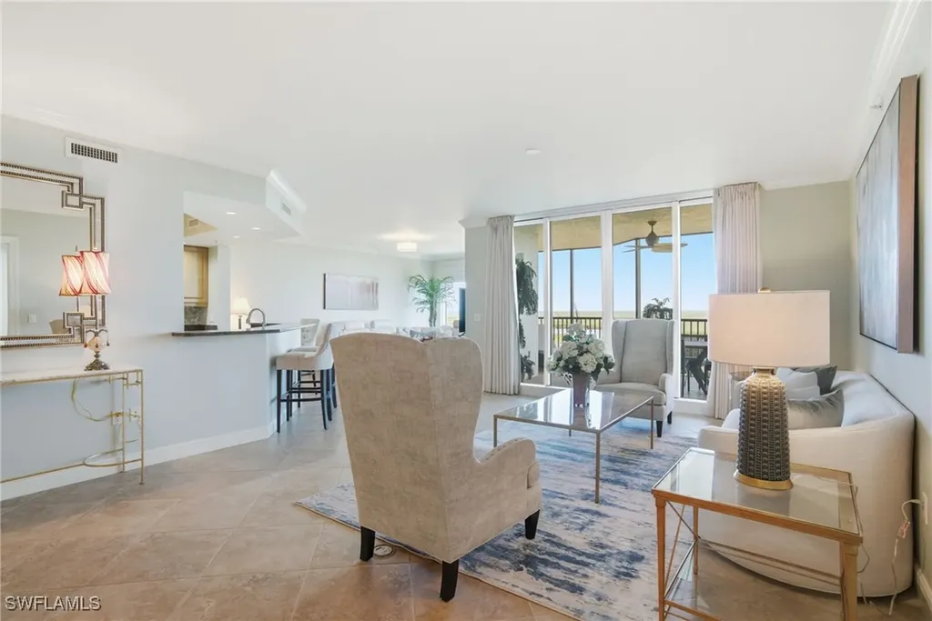 1060 Borghese Lane Naples FL 34114