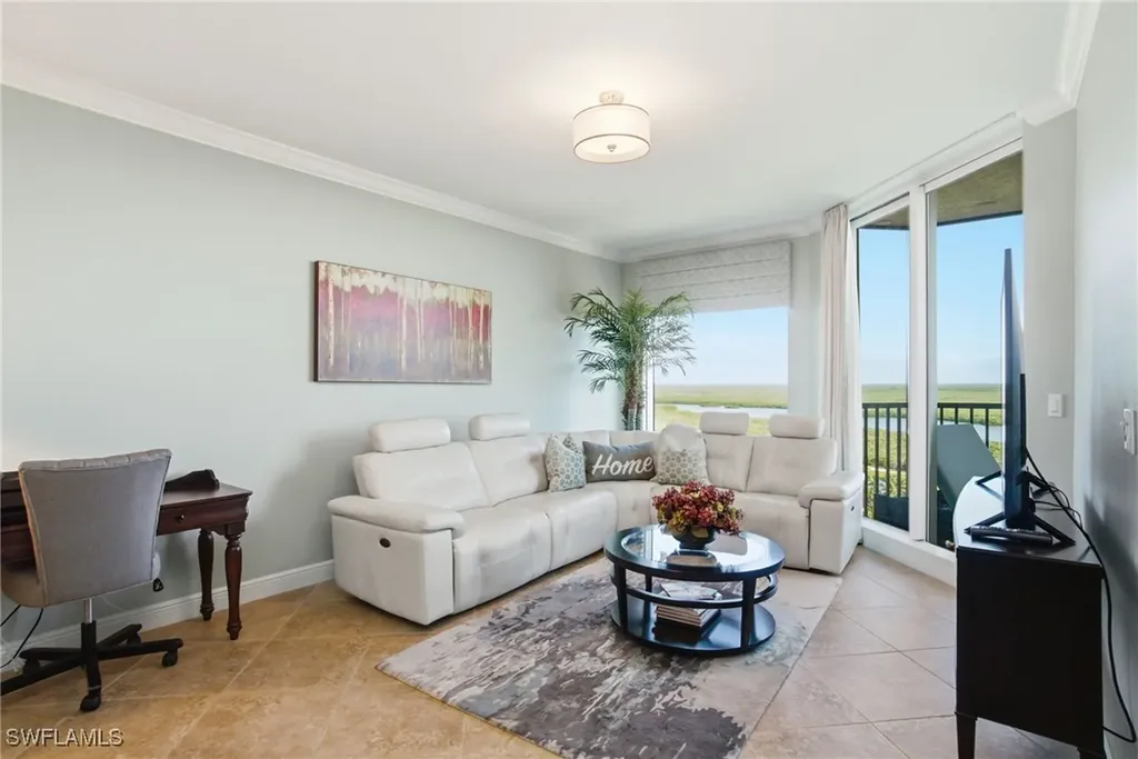 1060 Borghese Lane Naples FL 34114