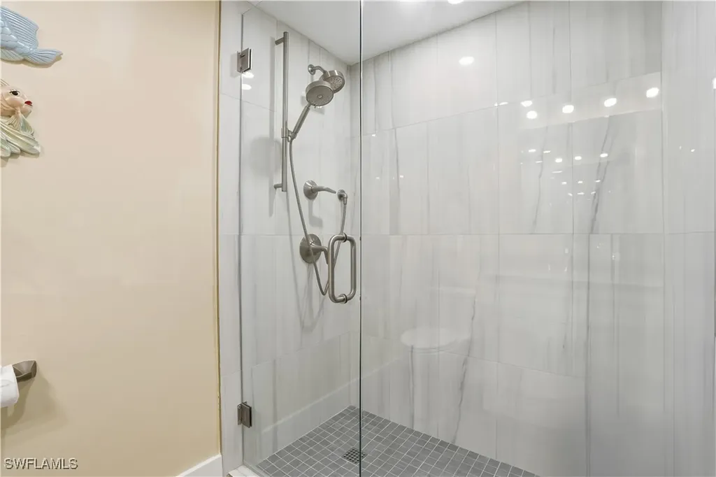 3400 Gulf Shore Boulevard N Naples FL 34103