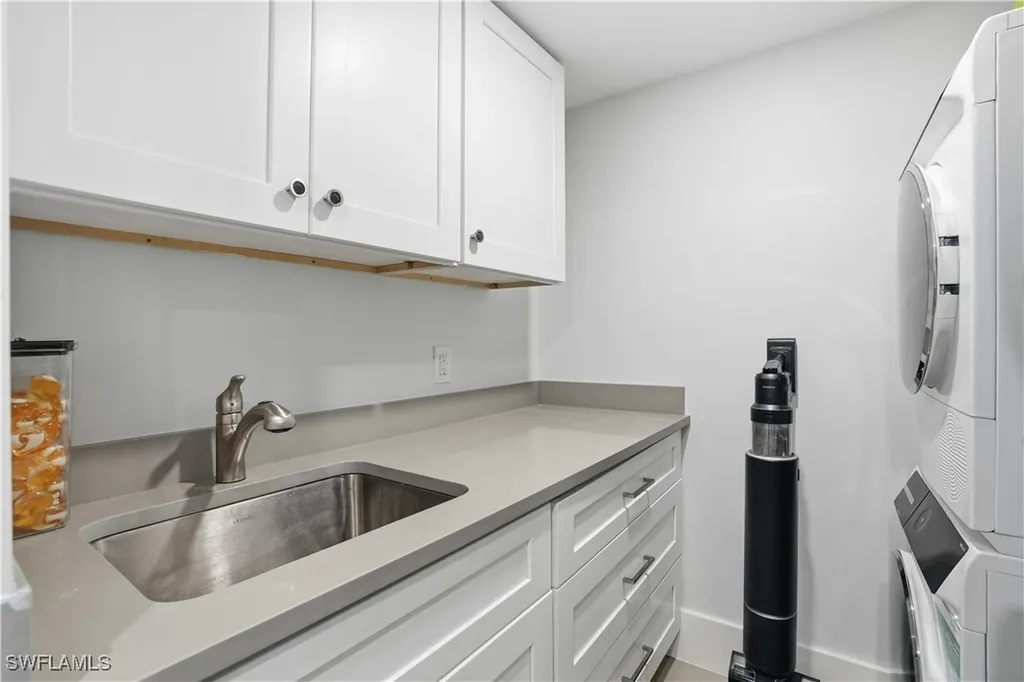 3400 Gulf Shore Boulevard N Naples FL 34103