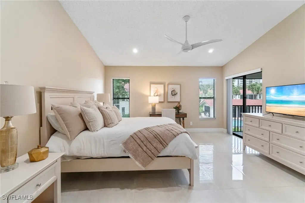 613 Serendipity Drive Naples FL 34108