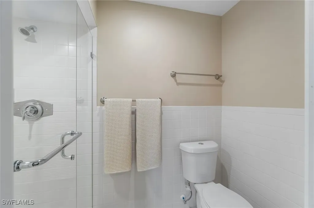 613 Serendipity Drive Naples FL 34108