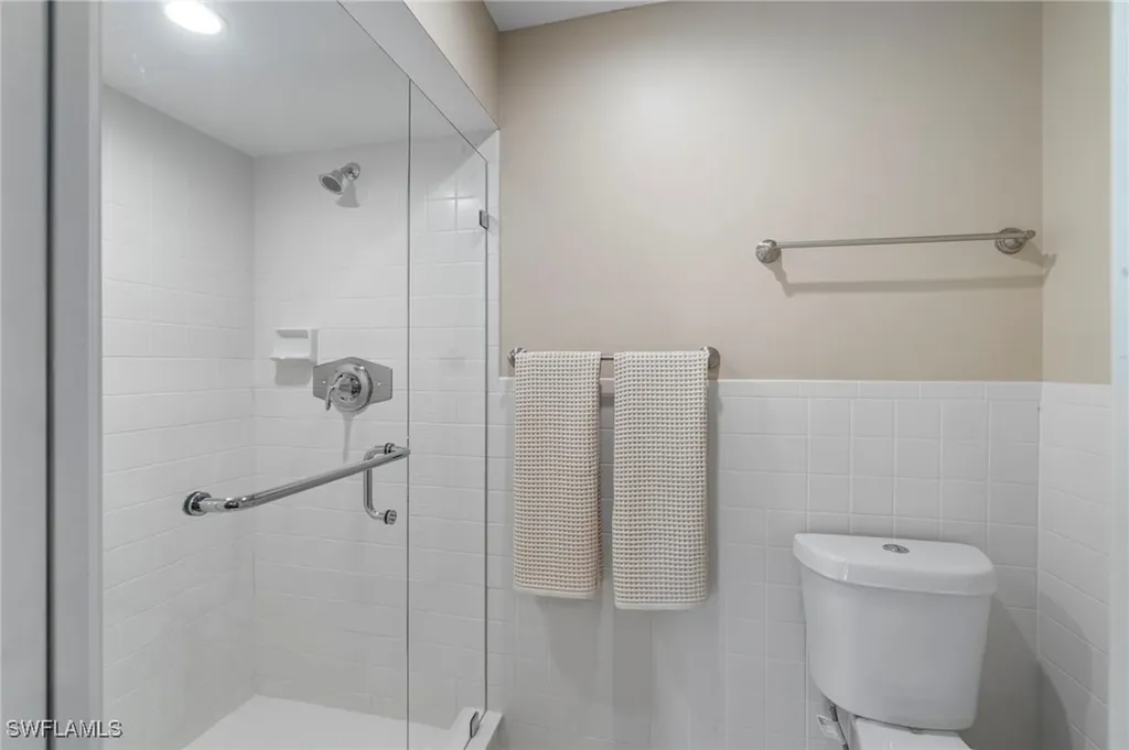 613 Serendipity Drive Naples FL 34108