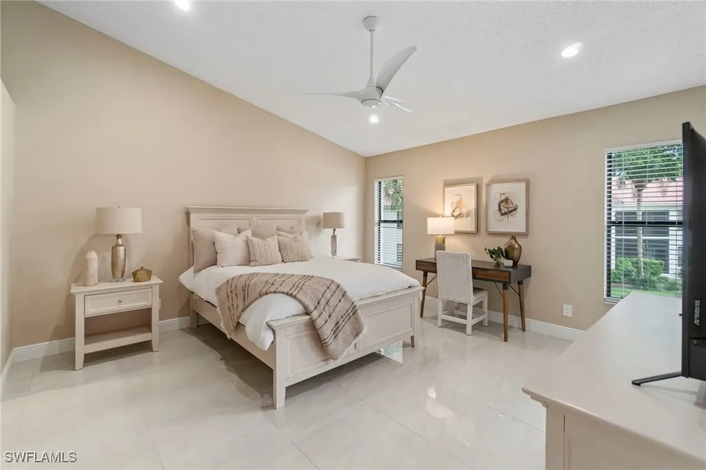 613 Serendipity Drive Naples FL 34108