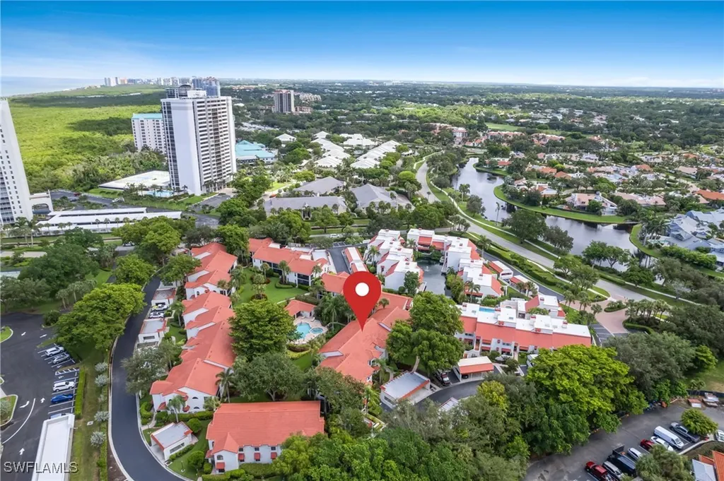 613 Serendipity Drive Naples FL 34108