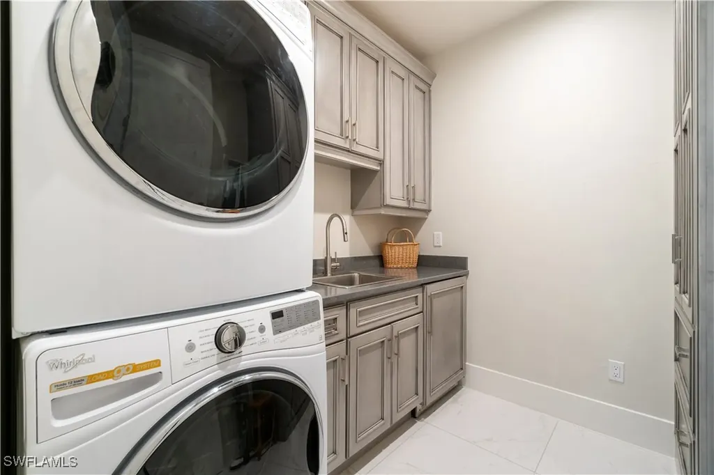 237 Bayfront Drive Bonita Springs FL 34134