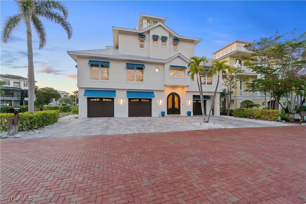 237 Bayfront Drive Bonita Springs FL 34134