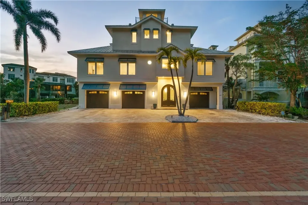 237 Bayfront Drive Bonita Springs FL 34134