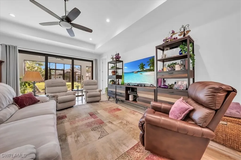 4186 3rd Avenue NW Naples FL 34119