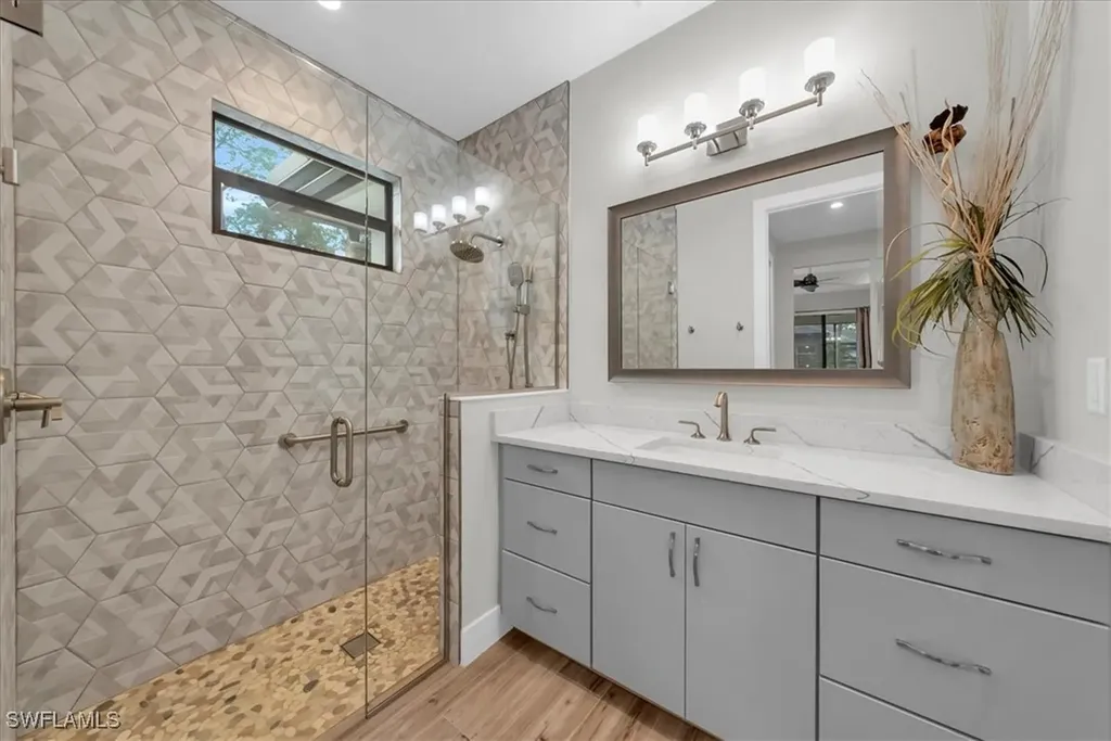 4186 3rd Avenue NW Naples FL 34119