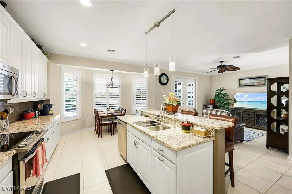 8493 Laurel Lakes Boulevard Naples FL 34119