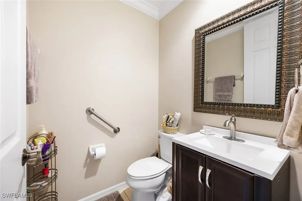 8493 Laurel Lakes Boulevard Naples FL 34119